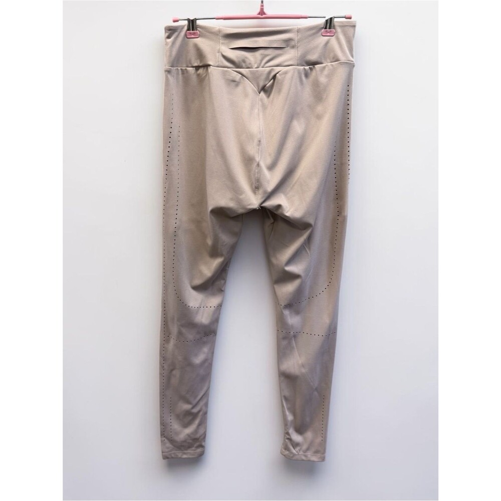 Gymshark Beige High Waisted Training Leggings Size Large - Picture 2 of 4